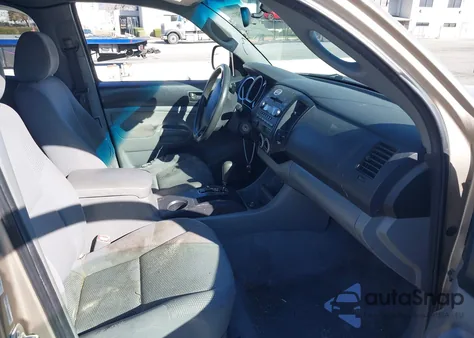 2008 Toyota Tacoma z USA, uszkodzony, nr VIN 5TETX22N38Z553332